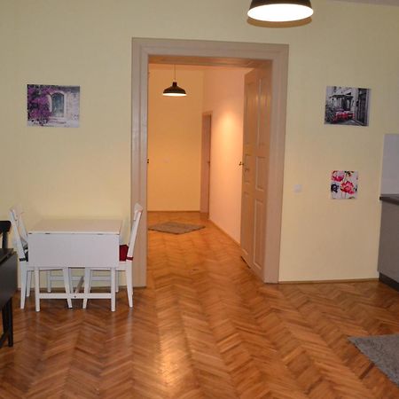 Casa Krone - Piata Sfatului Brasov Bagian luar foto