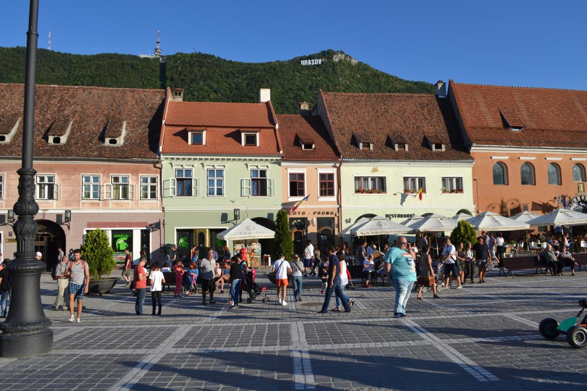 Casa Krone - Piata Sfatului Brasov Bagian luar foto