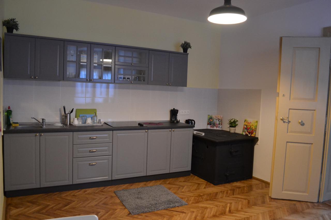Casa Krone - Piata Sfatului Brasov Bagian luar foto