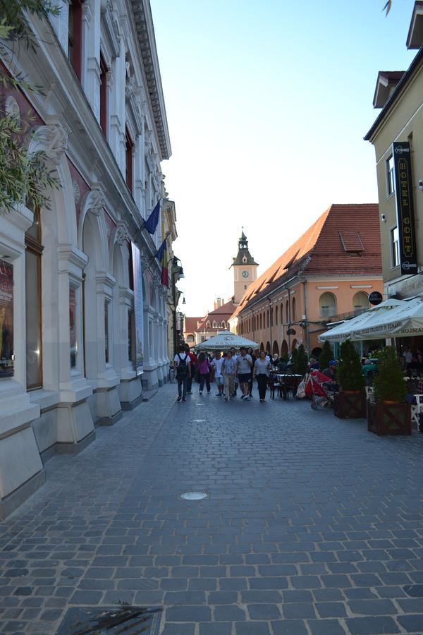 Casa Krone - Piata Sfatului Brasov Bagian luar foto