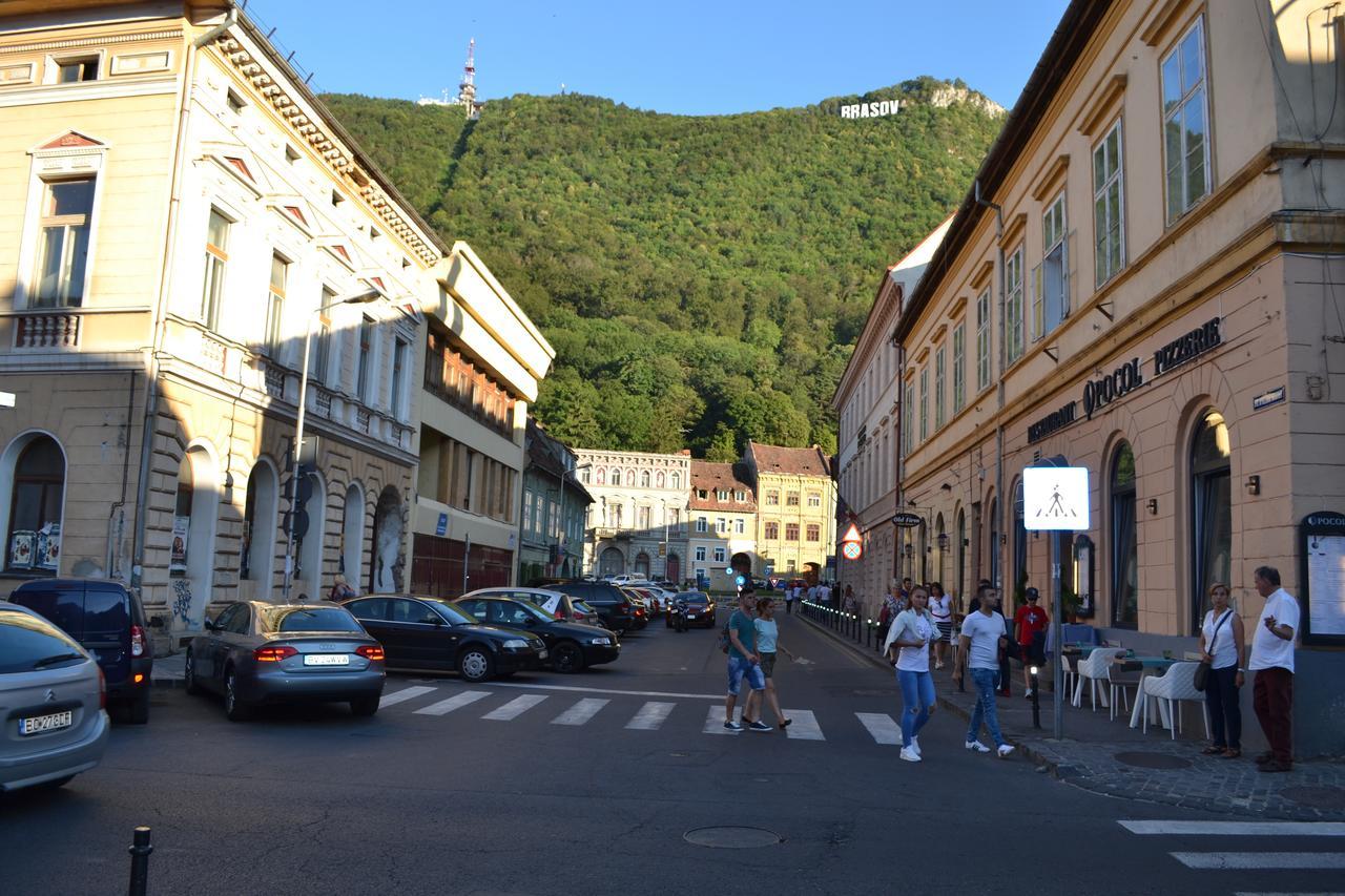 Casa Krone - Piata Sfatului Brasov Bagian luar foto