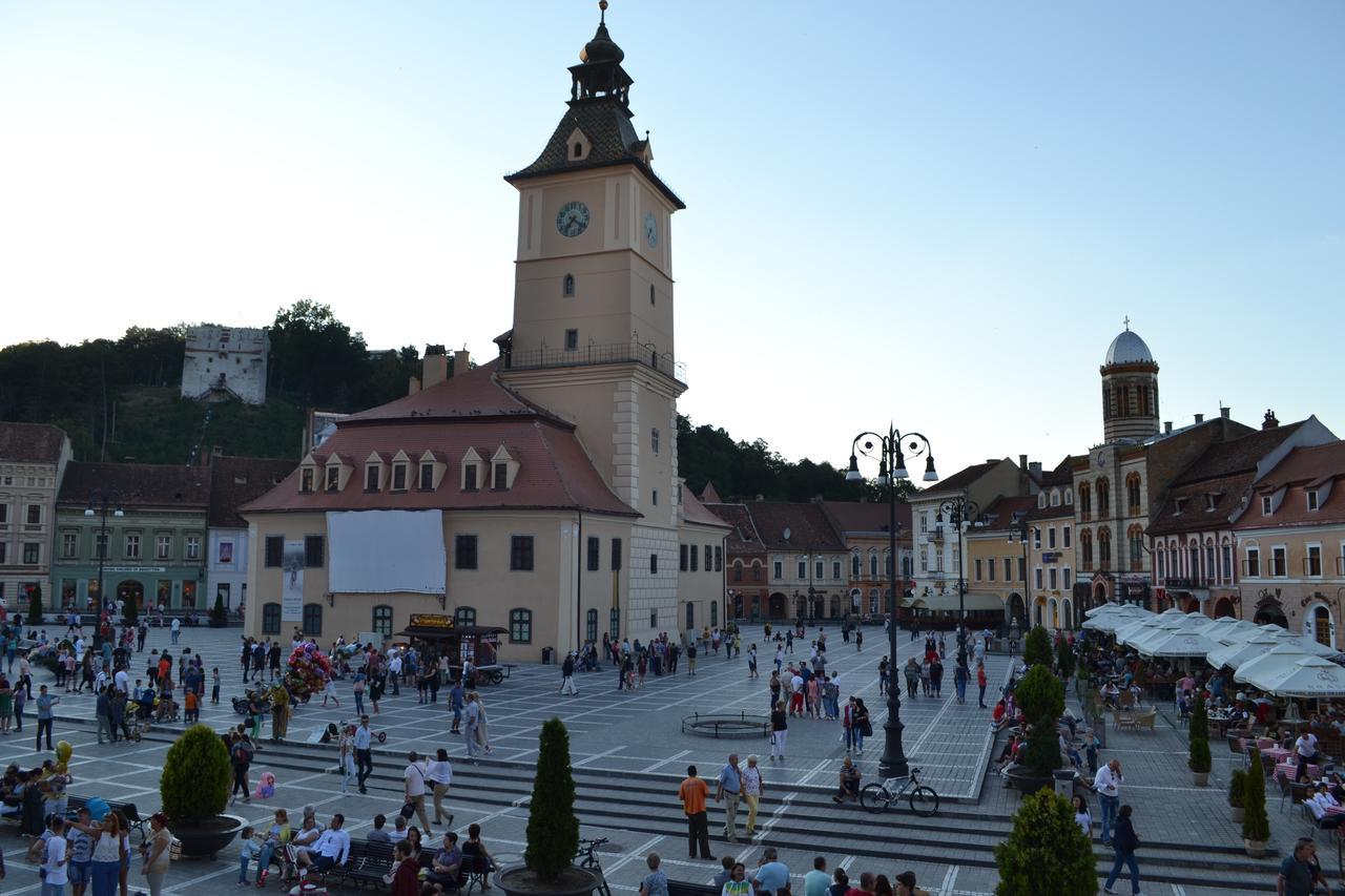 Casa Krone - Piata Sfatului Brasov Bagian luar foto