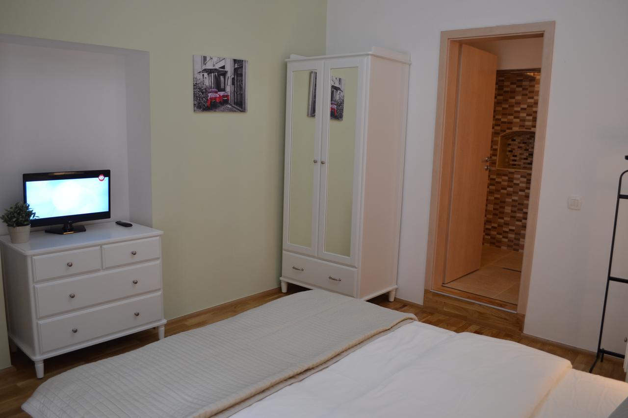 Casa Krone - Piata Sfatului Brasov Bagian luar foto