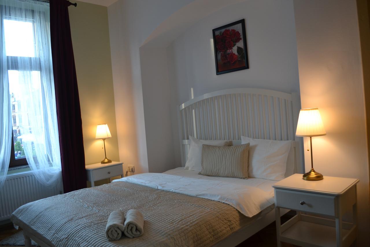 Casa Krone - Piata Sfatului Brasov Bagian luar foto