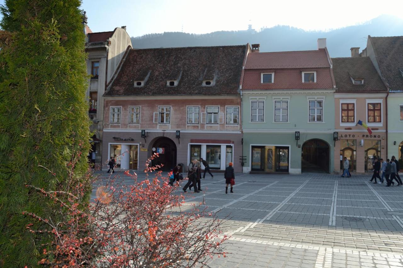 Casa Krone - Piata Sfatului Brasov Bagian luar foto