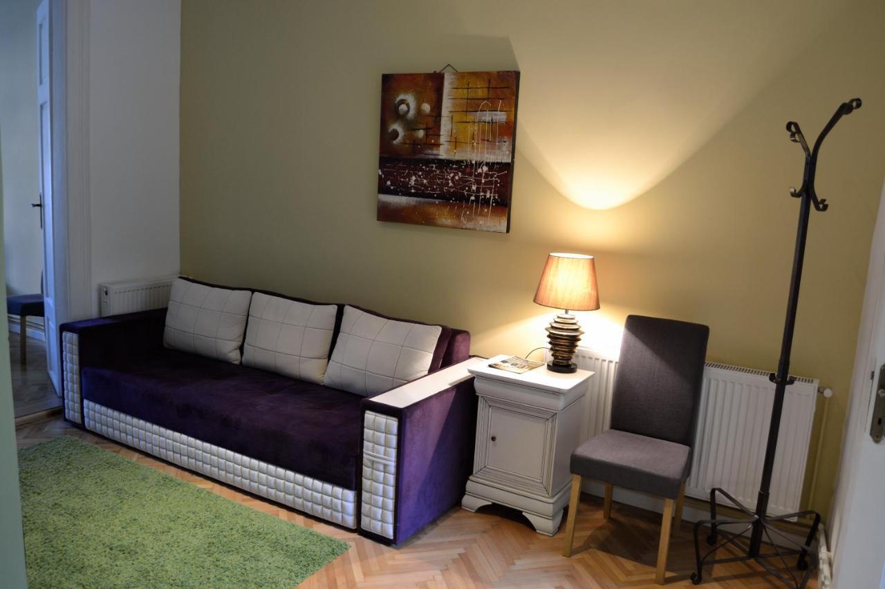 Casa Krone - Piata Sfatului Brasov Bagian luar foto