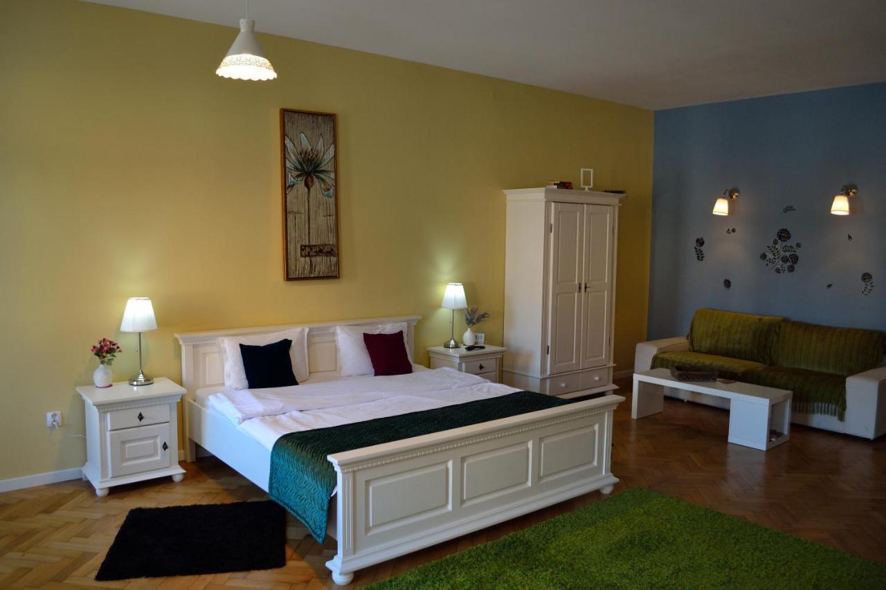 Casa Krone - Piata Sfatului Brasov Bagian luar foto